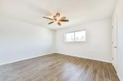 312 S 15th Street La Porte TX 77571
