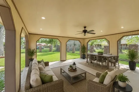 312 S 15th Street La Porte TX 77571