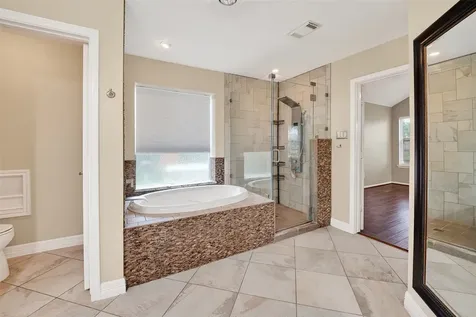 2203 Lakewind Lane League City TX 77573