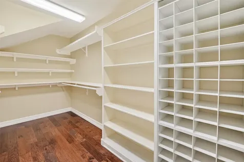 2203 Lakewind Lane League City TX 77573