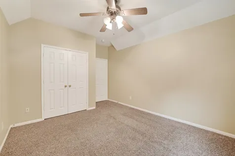 2203 Lakewind Lane League City TX 77573