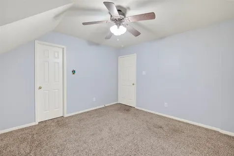 2203 Lakewind Lane League City TX 77573