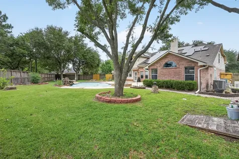 2203 Lakewind Lane League City TX 77573