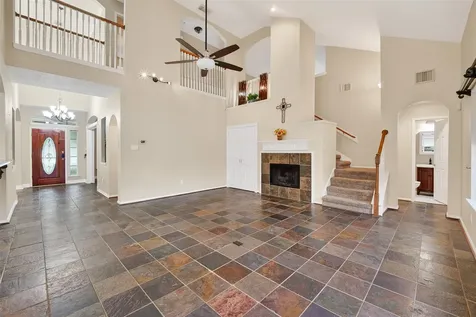 2203 Lakewind Lane League City TX 77573