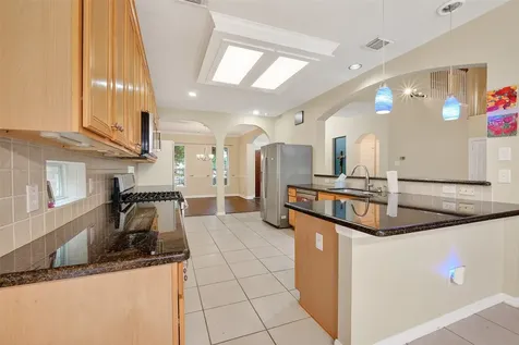 2203 Lakewind Lane League City TX 77573