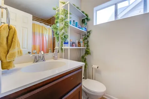 2206 Naomi Street 13 Houston TX 77054