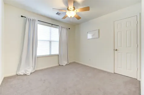 2206 Naomi Street 13 Houston TX 77054