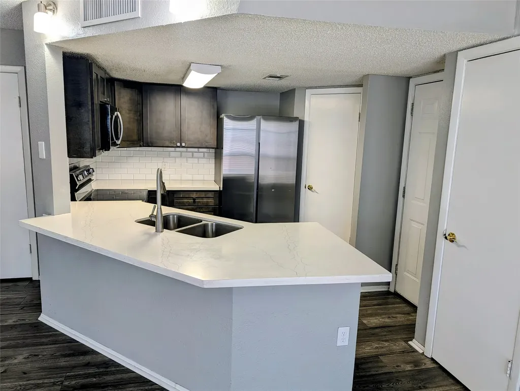 58 Evanston Street 1 Houston TX 77015