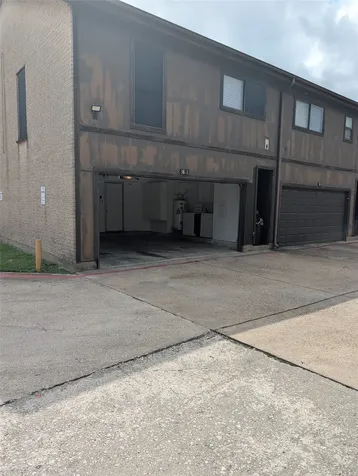 58 Evanston Street 1 Houston TX 77015
