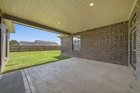 3615 E Cape Road Dickinson TX 77539