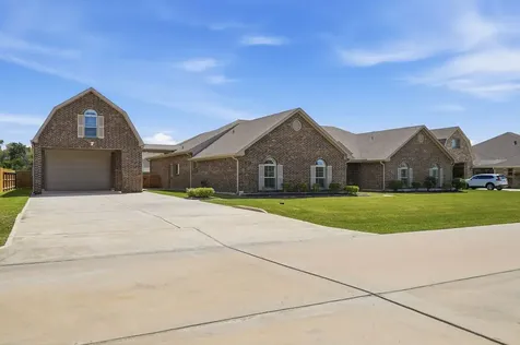 3615 E Cape Road Dickinson TX 77539