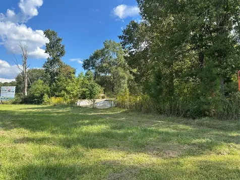 1065 Fm 2457 Livingston TX 77351