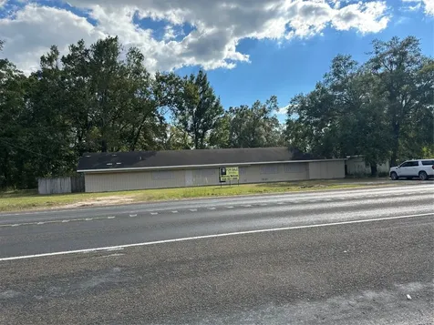 1065 Fm 2457 Livingston TX 77351