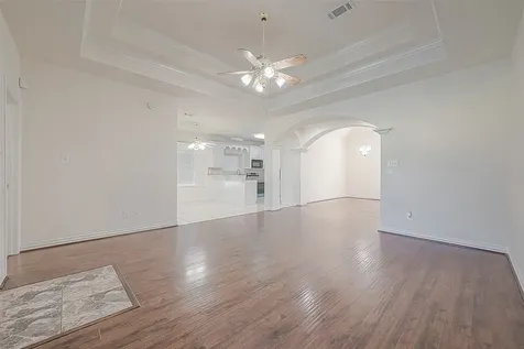 1189 Lovett Street Tomball TX 77375