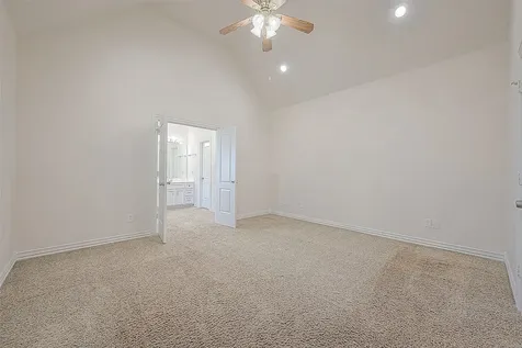 1189 Lovett Street Tomball TX 77375