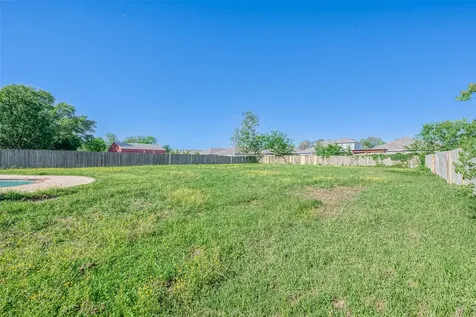 1189 Lovett Street Tomball TX 77375