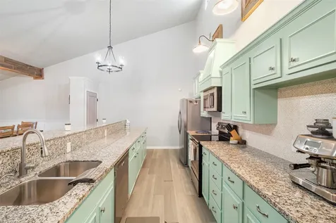 673 Warsaw Street Bayou Vista TX 77563