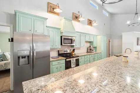 673 Warsaw Street Bayou Vista TX 77563