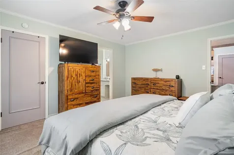 673 Warsaw Street Bayou Vista TX 77563