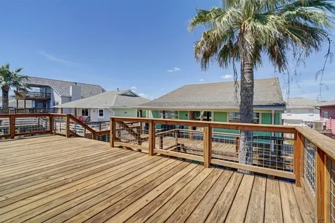 673 Warsaw Street Bayou Vista TX 77563