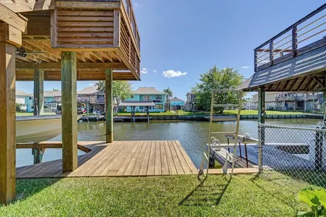 673 Warsaw Street Bayou Vista TX 77563