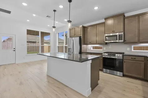 2315 Garden Arbor Tomball TX 77375