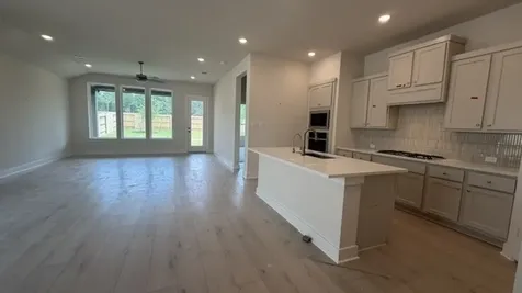 6913 Nubuck Drive Montgomery TX 77316
