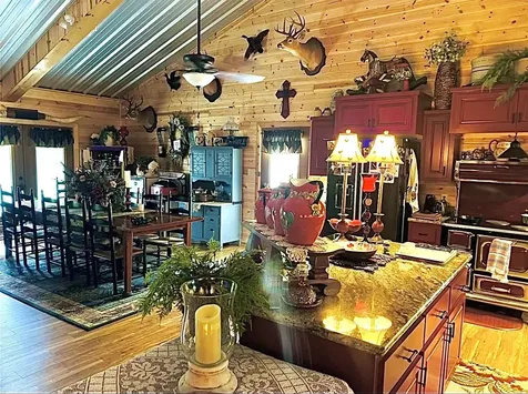 1630 County Road 219 Brookeland TX 75931