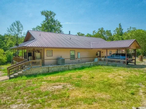 1630 County Road 219 Brookeland TX 75931