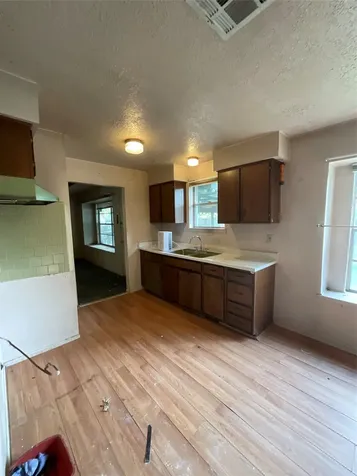 11710 Chadbrook Lane Houston TX 77099