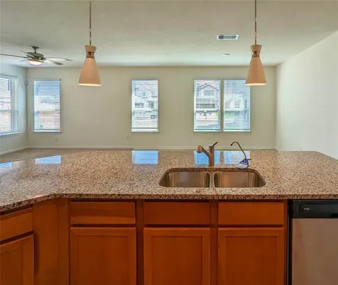 7227 Bakersfield Court Rosharon TX 77583