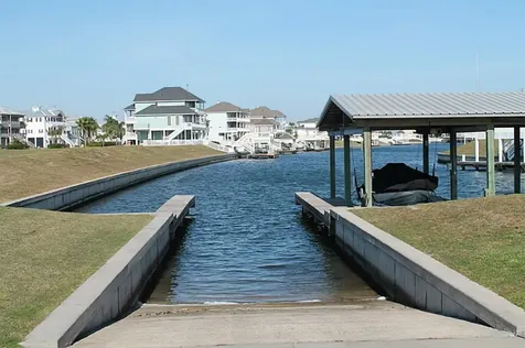 3831 Curlew Drive Galveston TX 77554