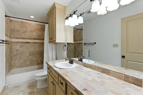 605 Riviera Drive Canyon Lake TX 78133