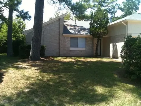 12511 Riverbend Mont Belvieu TX 77523