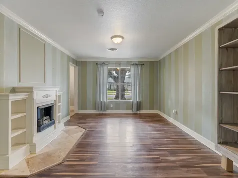 2005 Candlewood Drive Bay City TX 77414