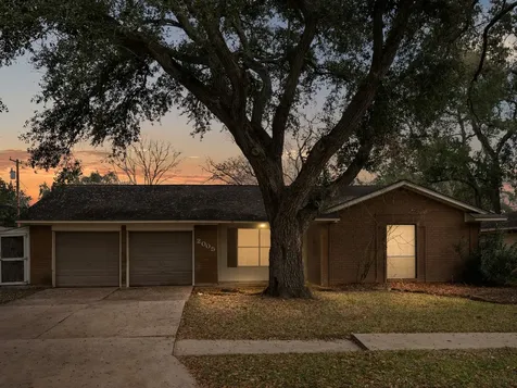 2005 Candlewood Drive Bay City TX 77414