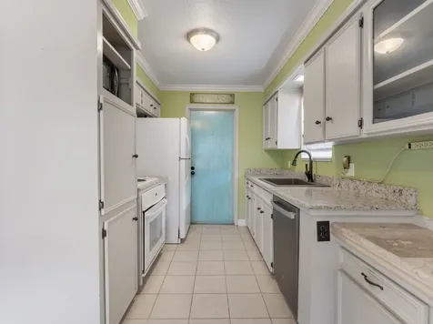 2005 Candlewood Drive Bay City TX 77414