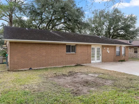 2005 Candlewood Drive Bay City TX 77414