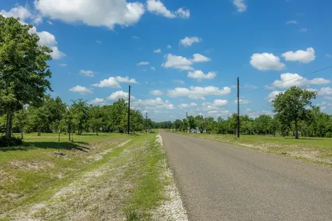 6798 Atakapan Trail Bedias TX 77831