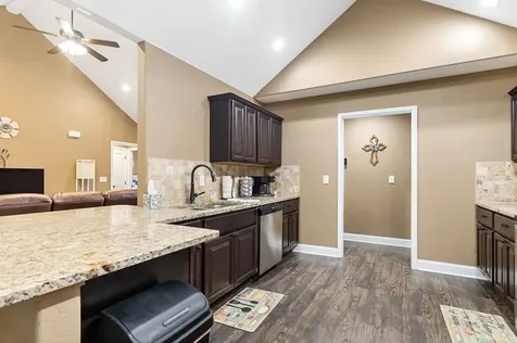 244 Cedar Hill Loop Lufkin TX 75904
