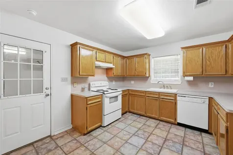 8565 Sunflower Lane Beaumont TX 77705