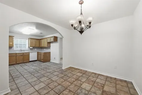 8565 Sunflower Lane Beaumont TX 77705