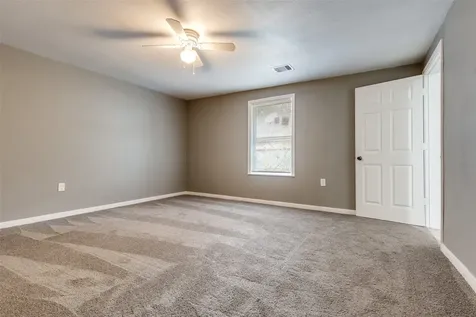 200 Pine Street Prairie View TX 77445