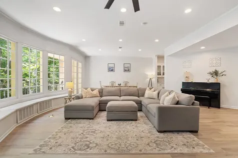 201 Vanderpool Lane 137 Houston TX 77024