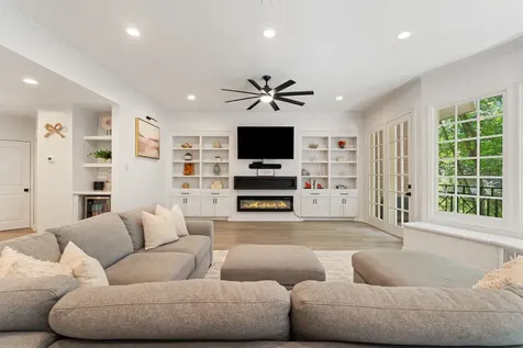 201 Vanderpool Lane 137 Houston TX 77024
