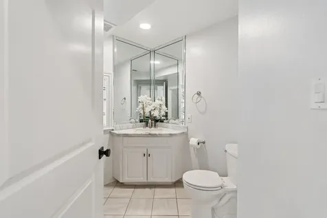 201 Vanderpool Lane 137 Houston TX 77024