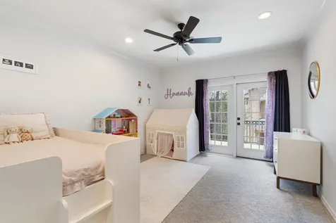 201 Vanderpool Lane 137 Houston TX 77024