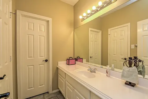 1914 Sand Hollow Lane Katy TX 77450