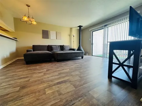 2824 S Bartell Drive 32 Houston TX 77054