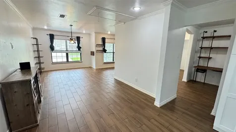 221 Hyta Street Houston TX 77018